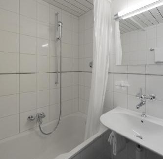 Unterseen Hotel | Hotel Beausite