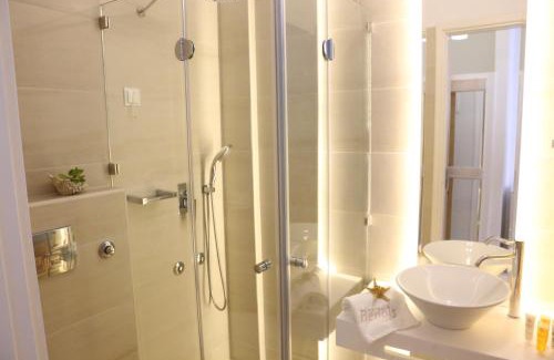 Galissas Hotel | Hotel Benois