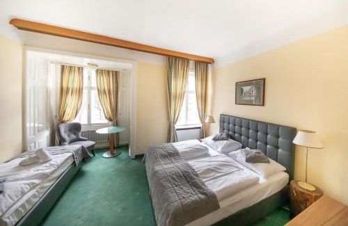 Hietzing Hotel | Hotel Bergwirt Schönbrunn