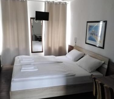 Oberbilk Hotel | Hotel Berliner Hof