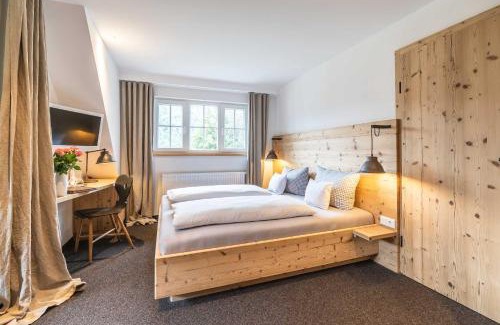 Ettal Hotel | Hotel Blaue Gams *S