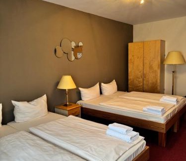 Wannsee Hotel | Hotel Bonverde (Wannsee-Hof)