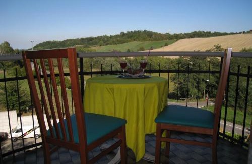 Bagni di Tabiano Hotel | Hotel Boomerang - Check-in & Meals in front at hotel Sporting