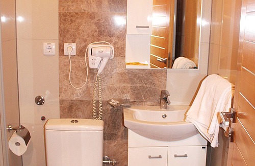 Sjenica Hotel | Hotel Borovi Sjenica