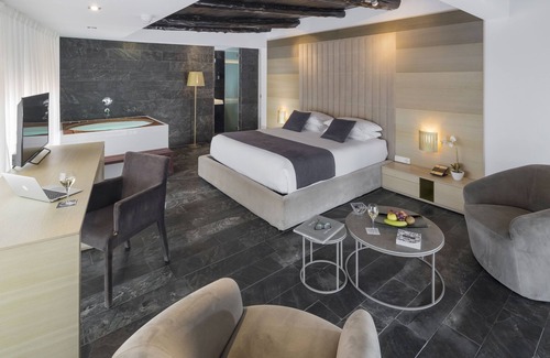 San Antonio Bay Hotel | Hotel Boutique Ses Pitreras