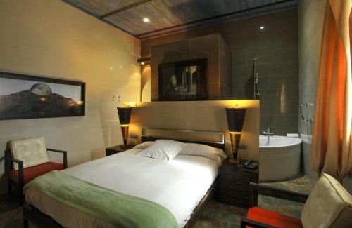 Ballesteros de Calatrava Hotel | Hotel Boutique Palacio de la Serna