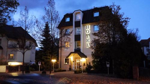 Koenigs Wusterhausen House | Hotel Brandenburg