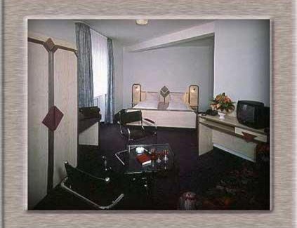 Nickenich Hotel | Hotel Burgklause