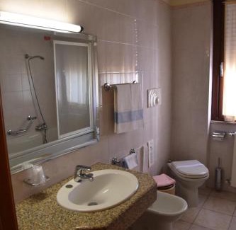 Quartu Sant'Elena Hotel | Hotel Califfo