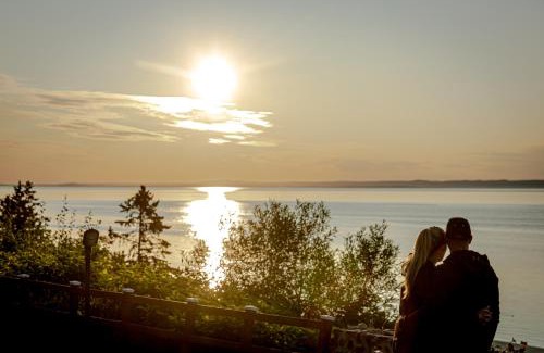 Isle aux Coudres Hotel | Hotel Cap-aux-Pierres