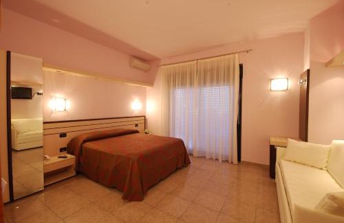 Tortoreto Lido Hotel | Hotel Clara