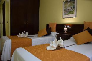 Alcala de Henares Hotel | Hotel Complutense