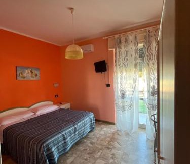 Silvi Hotel | hotel cri cri - fronte spiaggia