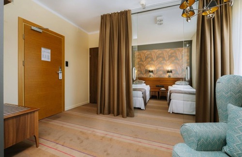 Osiedle Centrum Hotel | Hotel Cristal