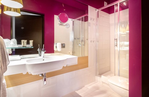 Osiedle Centrum Hotel | Hotel Cristal