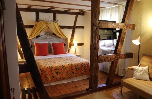 Iffezheim Hotel | Hotel de Charme 'zum Schiff'