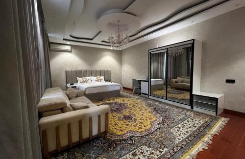Dushanbe Bed & Breakfast | HOTEL DEHLAVI o