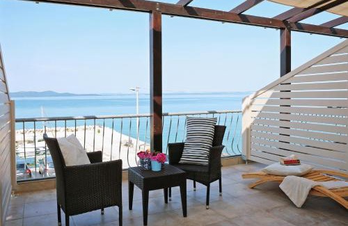 Diklo Hotel | Hotel Delfin