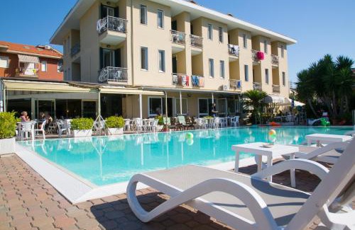 Diano Marina Hotel | Hotel Delle Mimose