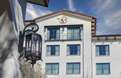 Fort Worth Hotel | Hotel Drover, Autograph Collection
