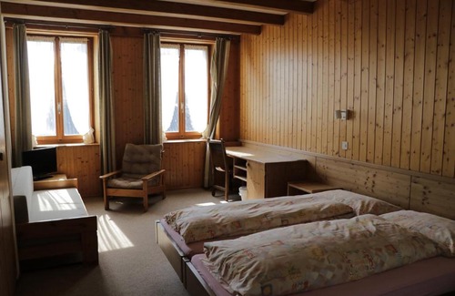 Nods Hotel | Hotel du Cheval Blanc