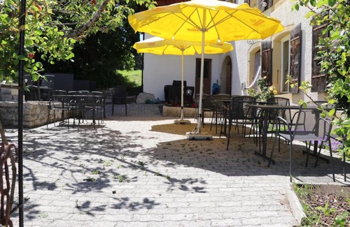 Nods Hotel | Hotel du Cheval Blanc