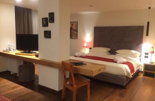 Tache Hotel | Hotel Dufour