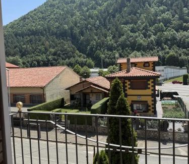 Camprodon Hotel | Hotel Edelweiss