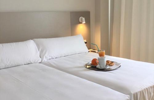 Utebo Hotel | Hotel El Águila