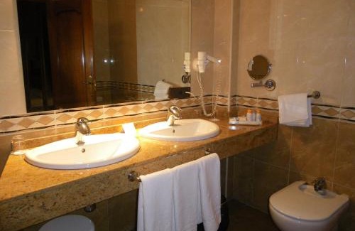 Arrabal Hotel | Hotel Ele Puente Romano de Salamanca