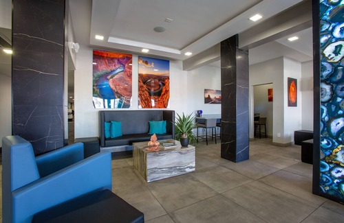 Flagstaff Hotel | Hotel Elev8 Flagstaff, Trademark Collection by Wyndham