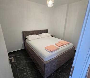 Shengjin Hotel | Hotel Ersi