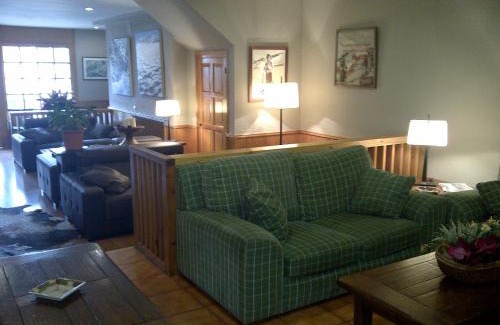 Llivia Hotel | Hotel Esquirol