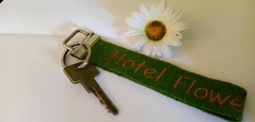 Hehlen Hotel | Hotel Flower Power