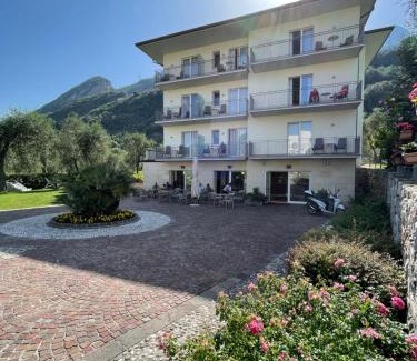 Campagnola Hotel | Hotel Garnì Orchidea