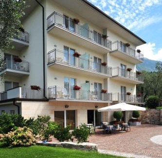 Campagnola Hotel | Hotel Garnì Orchidea