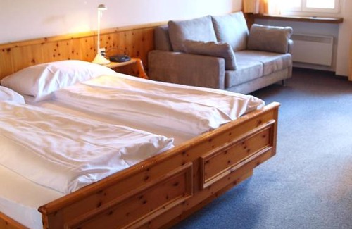 Ftan Hotel | Hotel Garni Engiadina