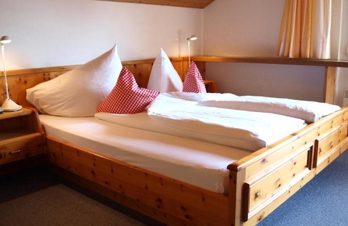 Ftan Hotel | Hotel Garni Engiadina