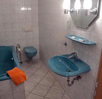 Arnstadt Hotel | Hotel garni Goldene Henne