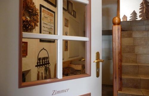 Oberaurach Hotel | Hotel garni Lindenhof im Steigerwald