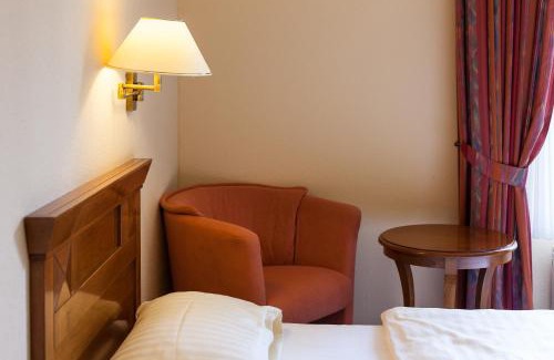 Neustrelitz Hotel | Hotel Garni Schlossgarten