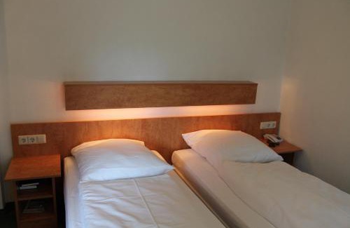 Rothenburg ob der Tauber House | Hotel Gasthof zur Linde