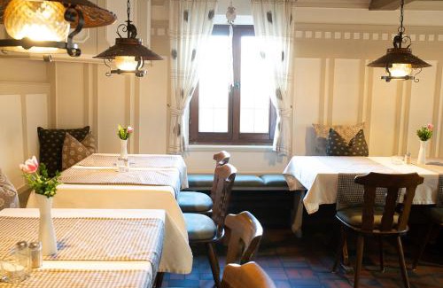 Behringersdorf House | Hotel-Gasthof Weisses Ross