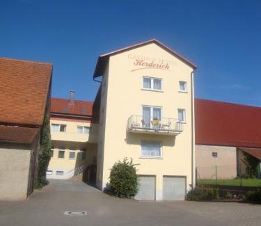 Schluesselfeld House | Hotel Gasthof Herderich