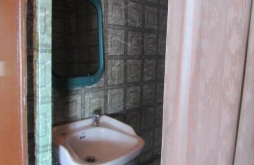 Ganvie Hotel | Hotel Germain - Ganvie Holiday Resort