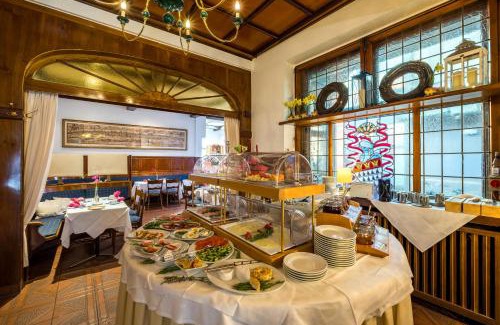Rodenkirchen Hotel | Hotel Gertrudenhof