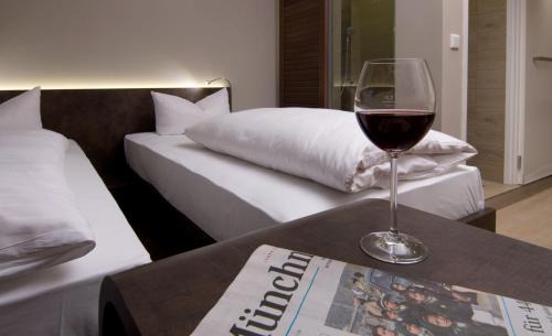 Am Alten Sudlichen Friedhof Hotel | Hotel GIO
