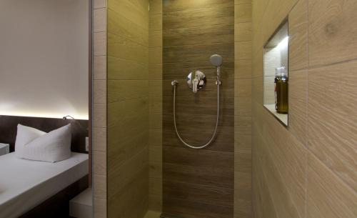 Am Alten Sudlichen Friedhof Hotel | Hotel GIO
