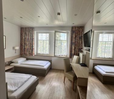 Rothenburg ob der Tauber Hotel | Hotel Goldenes Fass in Rothenburg ob der Tauber