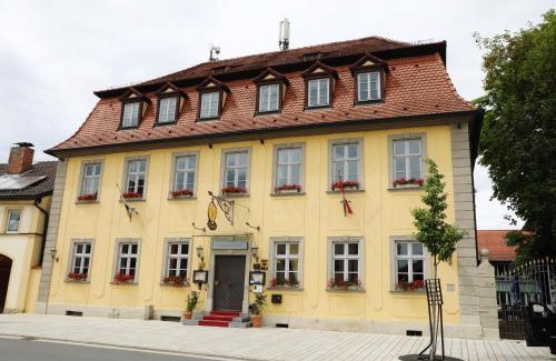 Hallstadt Hotel | Hotel Goldener Adler Garni